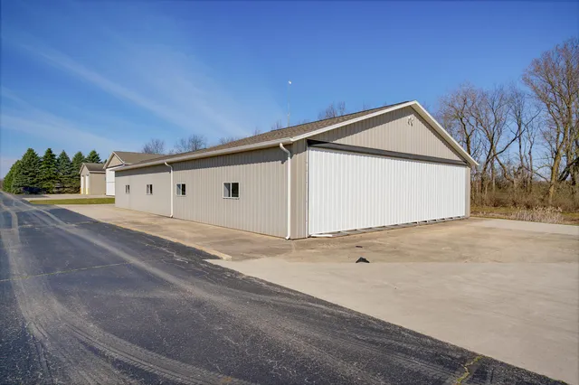 $599,000 | 9363 South Grow Road, Greenville, MI 48838