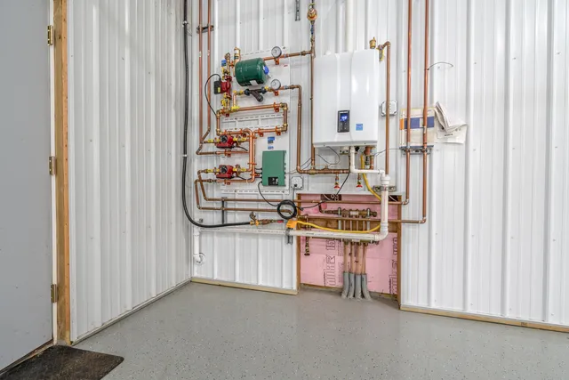 $599,000 | 9363 South Grow Road, Greenville, MI 48838