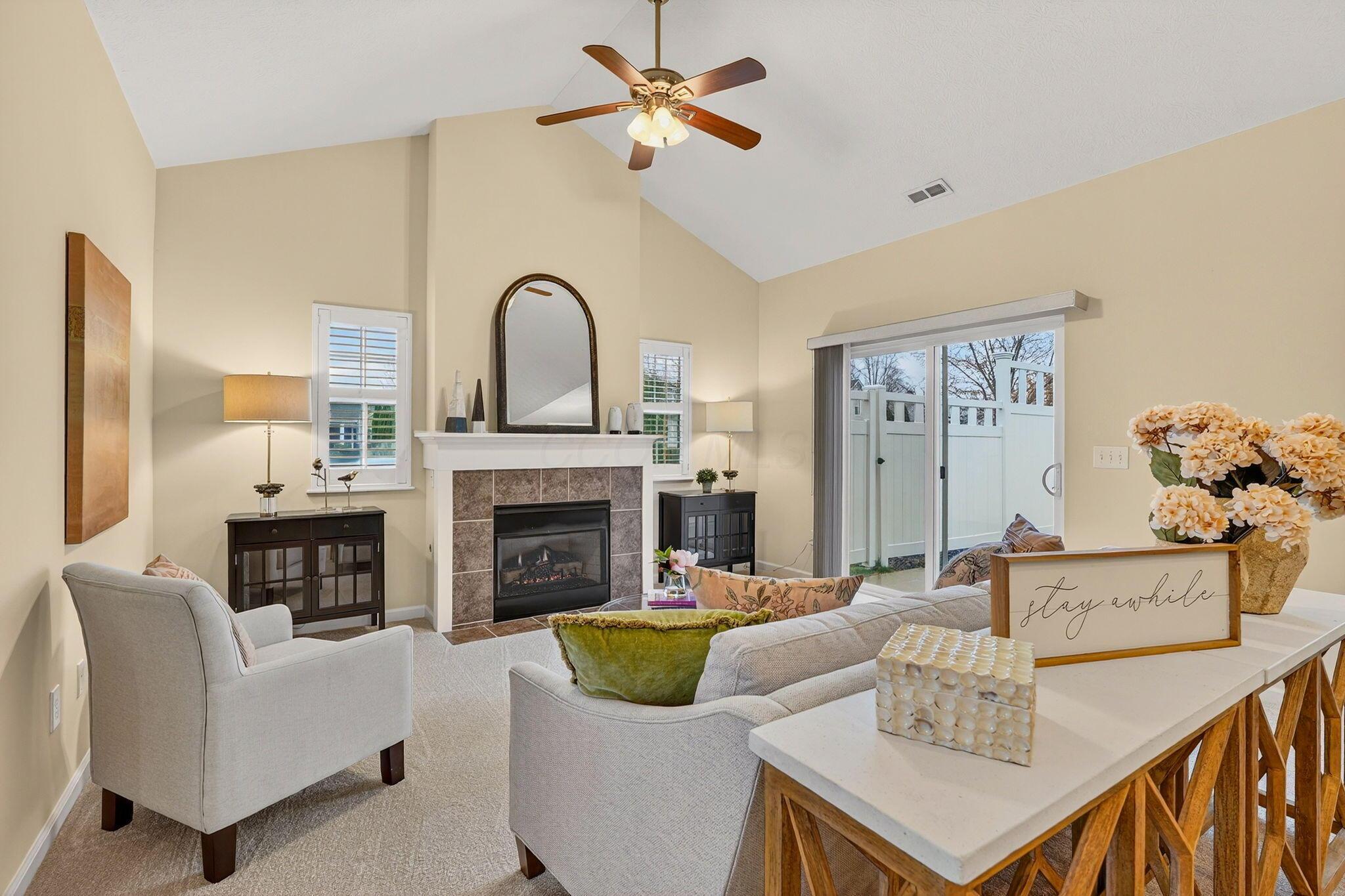 6931 Rothwell Street New Albany, OH 43054 - Photo 6 of 58 Vaulted ceiling with lighted fan
