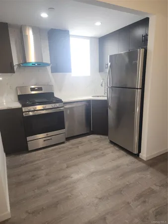 $3,700 | 97-30 64th Avenue, Unit 3C | Rego Park