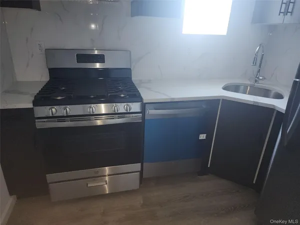 $3,700 | 97-30 64th Avenue, Unit 3C | Rego Park