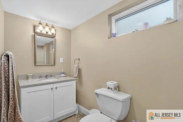 $595,000 | 37 North 7th Avenue, Highland Park, NJ 08904