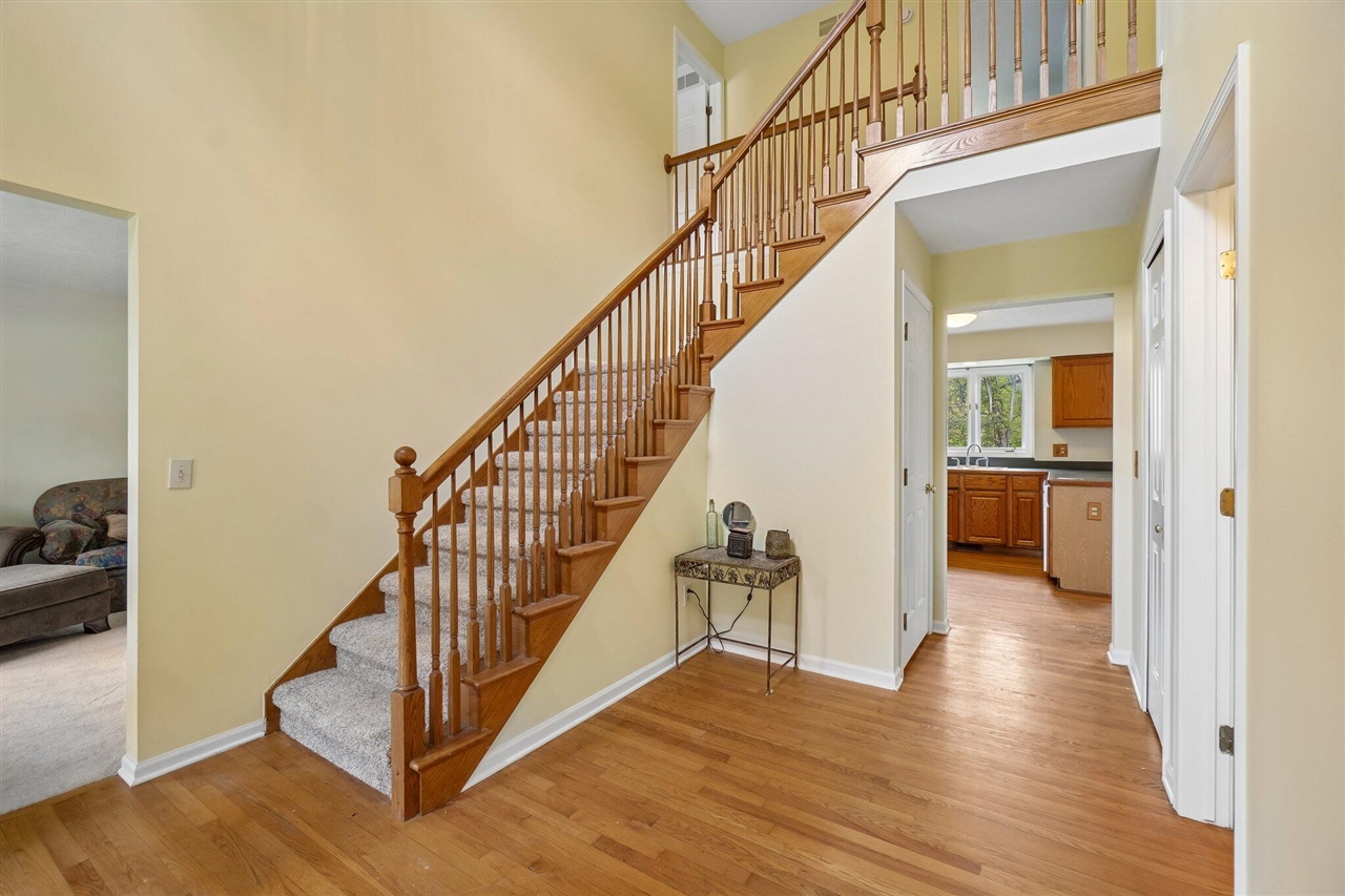 6338 Dalton Ridge Brighton, MI 48116 - Photo 2 of 48