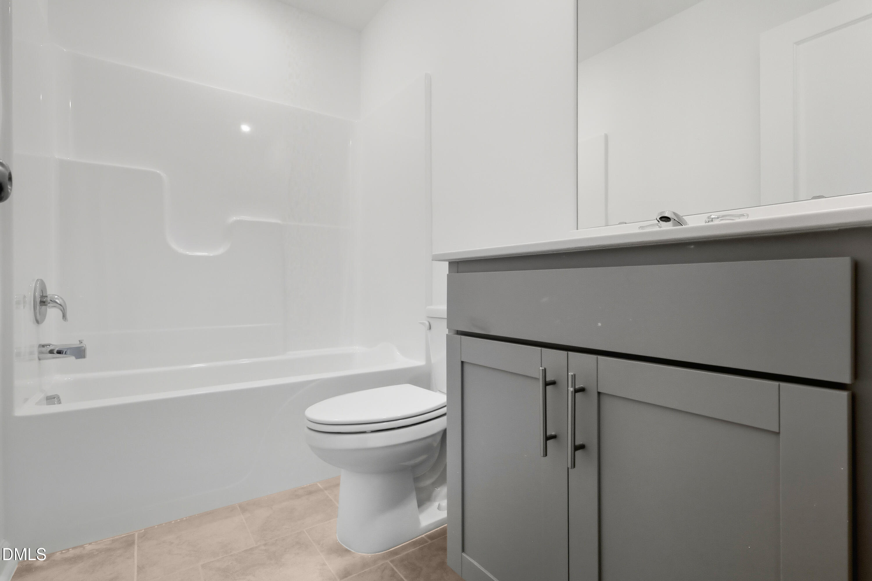 3605 Elm Grv Lane Raleigh, NC 27604 - Photo 24 of 55 SUN_ElmGrove_Pic_Wyatt_Bath3_1of2