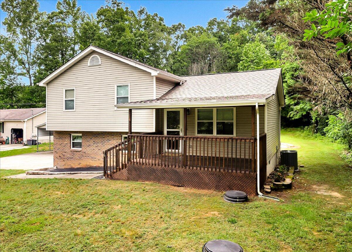 549 Davis Ridge Road Ringgold, GA 30736 - Photo 3 of 28 3