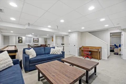 $2,050,000 | 4024 Johnson Avenue, Western Springs, IL 60558