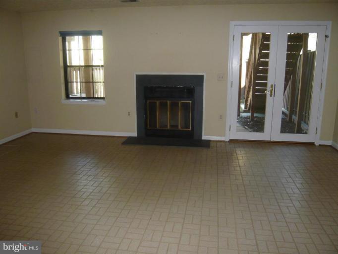 8605 Pin Oak Drive Springfield, VA 22153 - Photo 14 of 25 Family Room #2