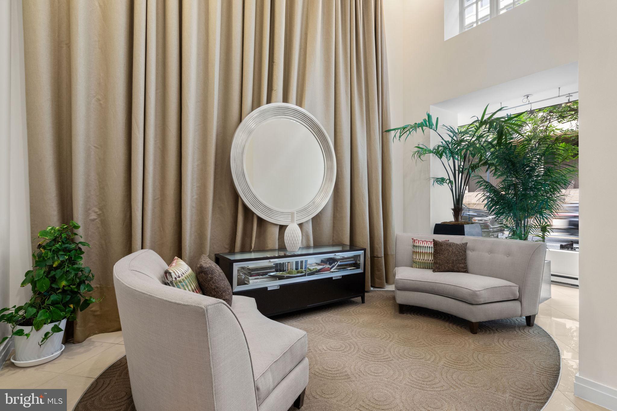 915 E Street Northwest, Unit 505 Washington, DC 20004 - Photo 21 of 25