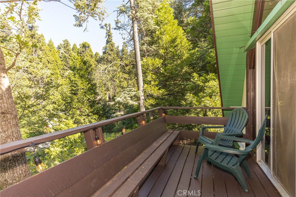 271 Fremont Road Lake Arrowhead, CA 92352 - Photo 19 of 34