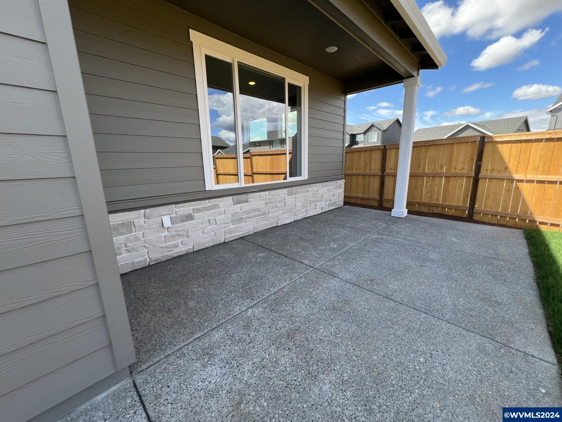 11238 Blueberry Loop Donald, OR 97020 - Photo 14 of 16 Gallery Image 14