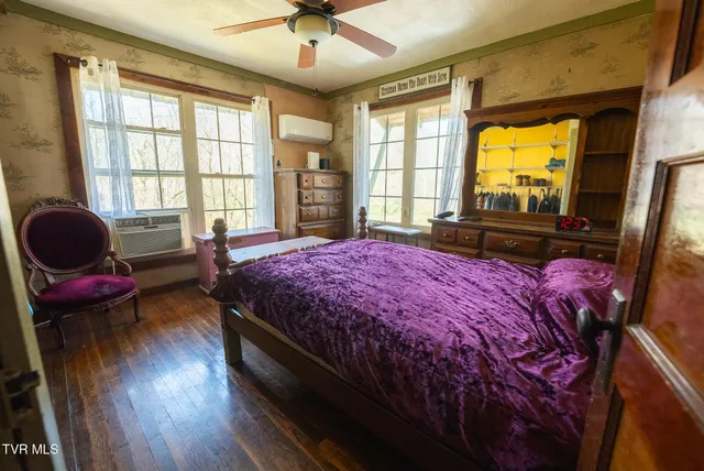 $499,000 | 9950 Chestnut Ridge Road, Eidson, TN 37731