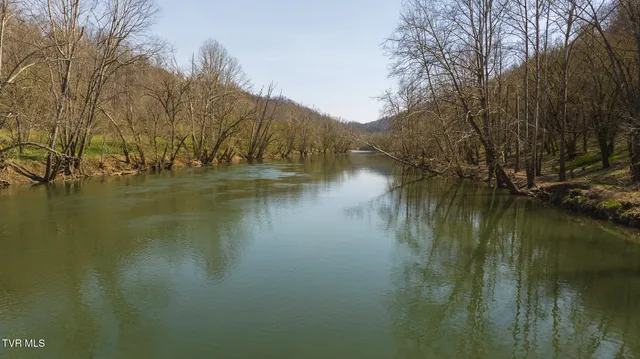 $499,000 | 9950 Chestnut Ridge Road, Eidson, TN 37731