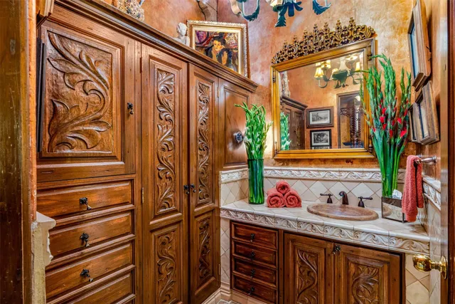 a bed room with a bed and a walk in closet