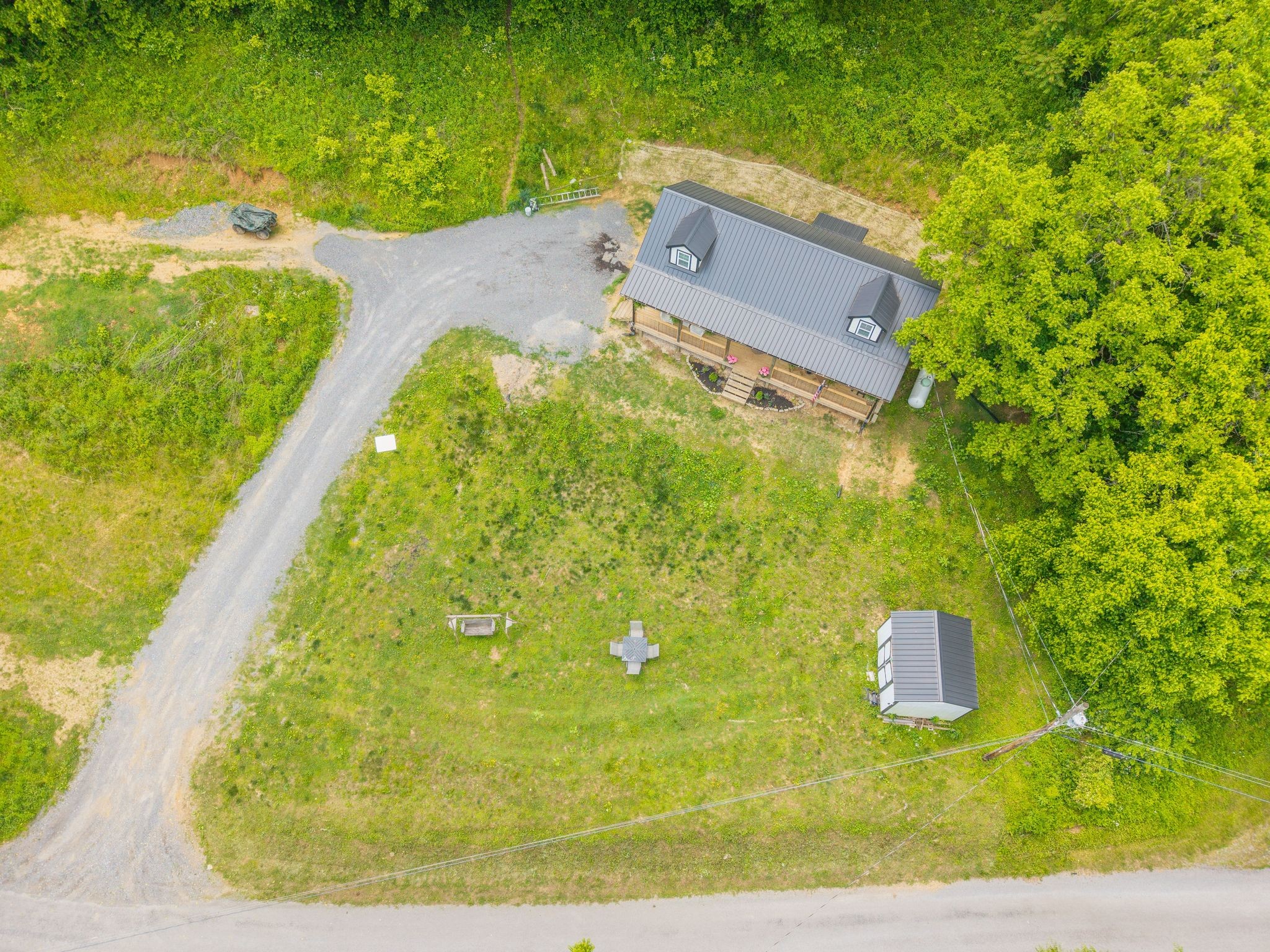 549 Hix Hollow Road Whitleyville, TN 38588 - Photo 9 of 38