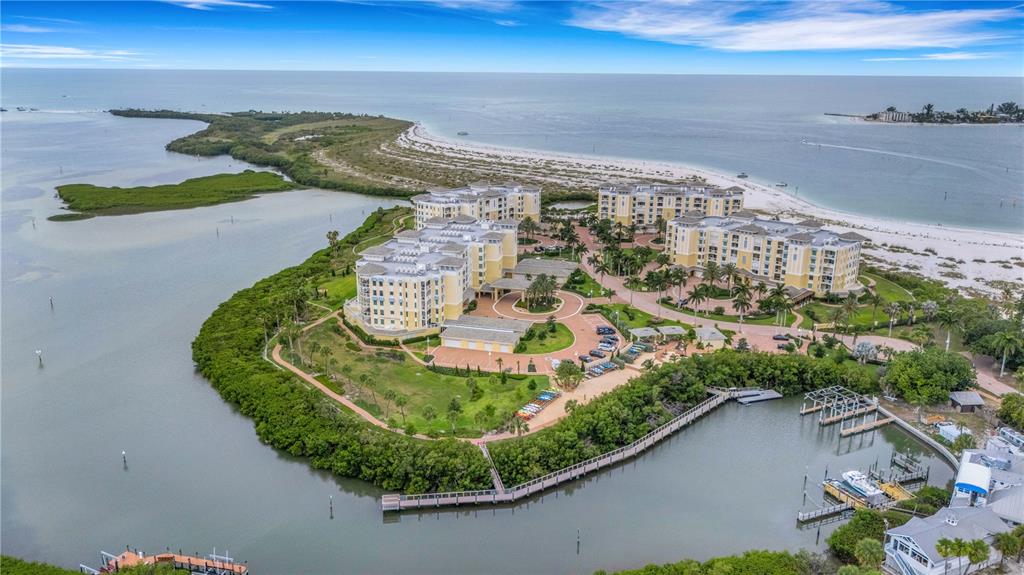 795 Collany Road, Unit 304 St. Petersburg, FL 33715 - Photo 6 of 69
