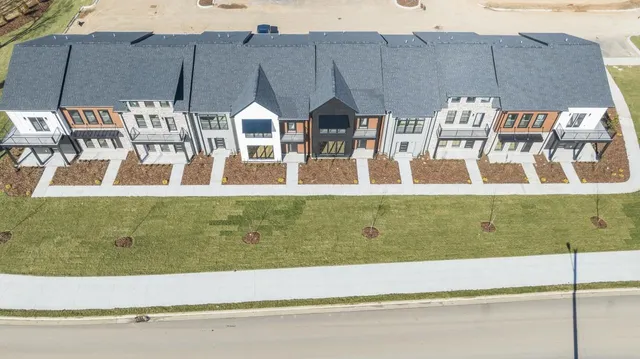 $369,900 | 1365 Rebecca Johns Drive, Murfreesboro, TN 37128