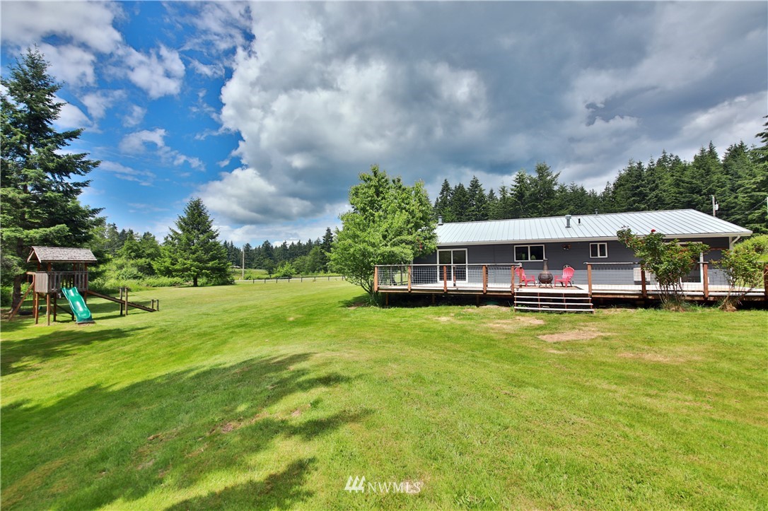 4398 Rollinghill Road Clinton, WA 98236 - Photo 22 of 25 Gallery Image 22