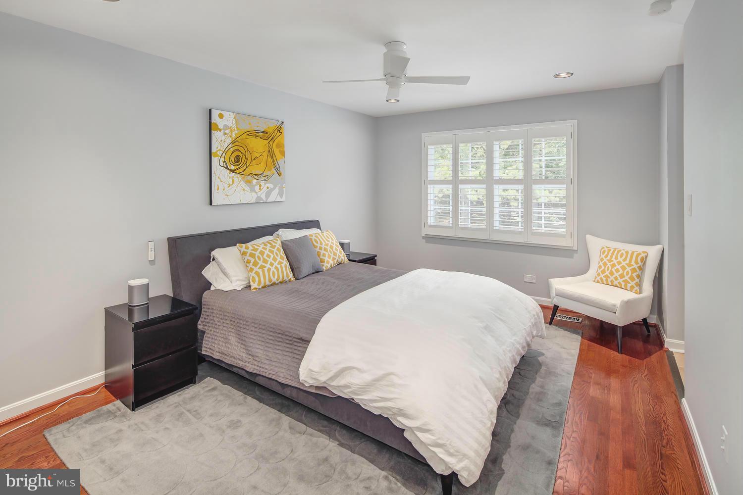 1828 Golf View Court Reston, VA 20190 - Photo 12 of 26 Bedroom
