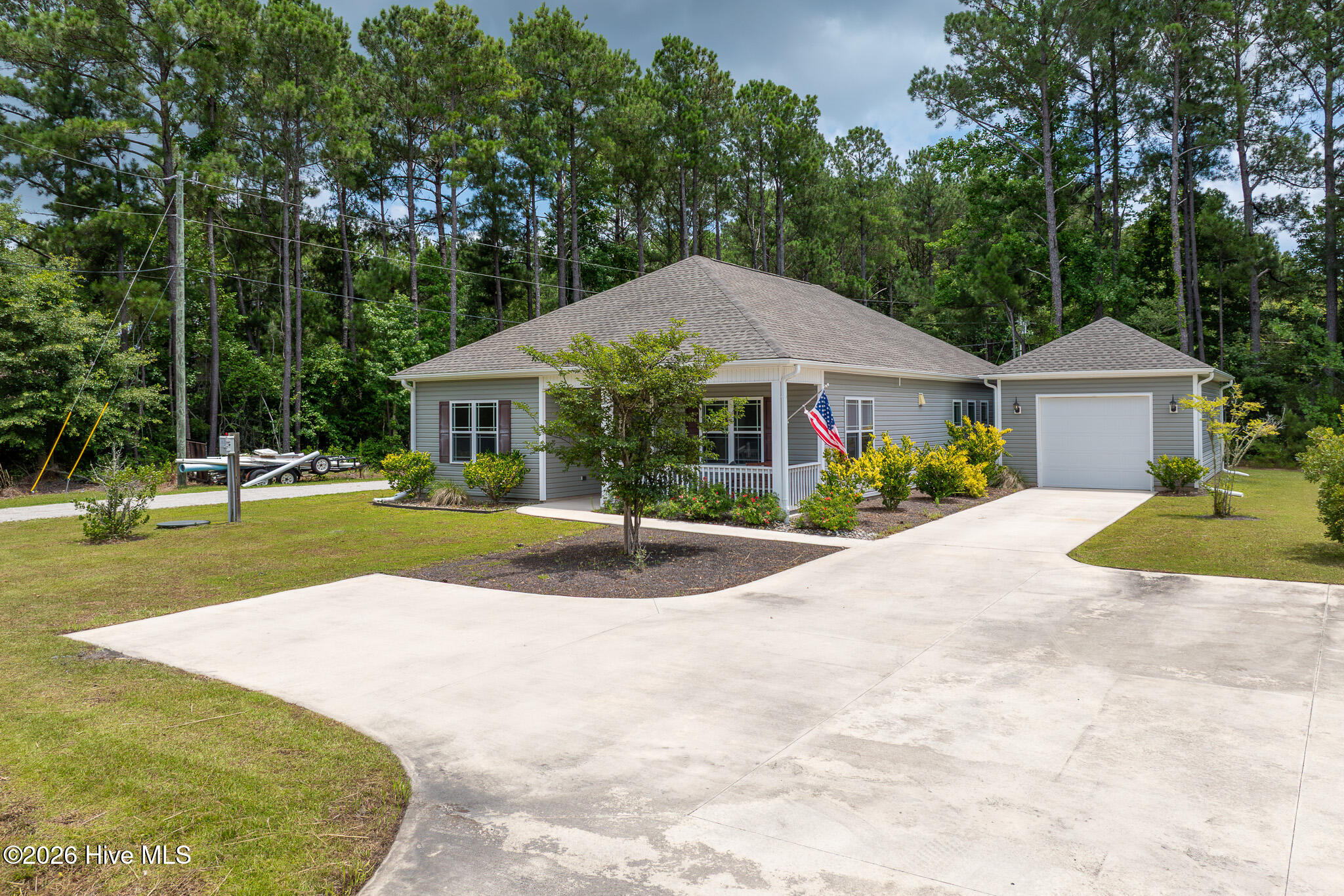 1306 Old Folkstone Road Sneads Ferry, NC 28460 - Photo 1 of 38