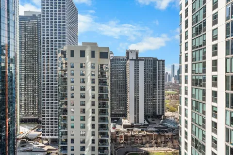 $550,000 | 420 East Waterside Drive, Unit 2303, Chicago, IL 60601