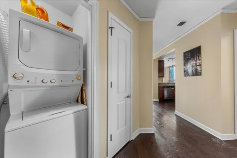 $550,000 | 420 East Waterside Drive, Unit 2303, Chicago, IL 60601