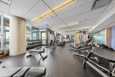 $550,000 | 420 East Waterside Drive, Unit 2303, Chicago, IL 60601