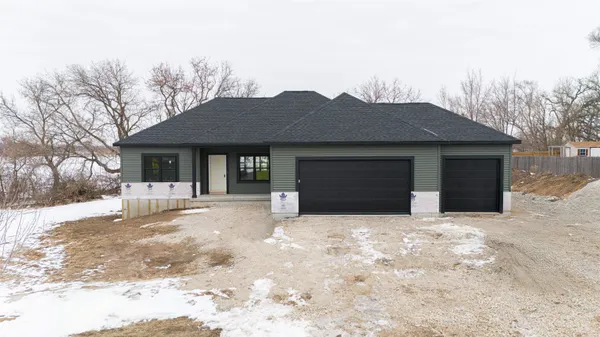 $499,900 | 2855 Deer Path Way, Beloit, WI 53511