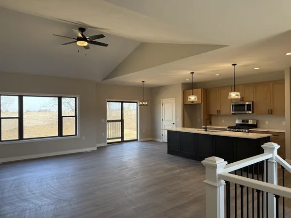 $499,900 | 2855 Deer Path Way, Beloit, WI 53511