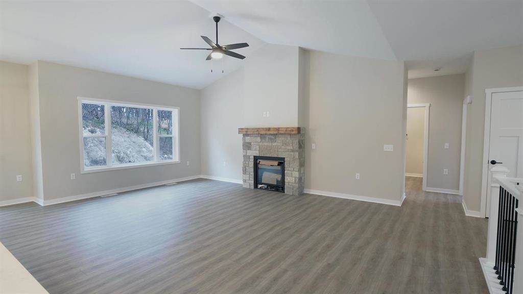 2855 Deer Path Way Beloit, WI 53511 - Photo 6 of 11