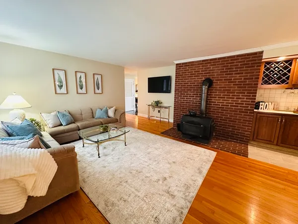 $839,900 | 1107 Jackson Road, Hardwick, MA 01037