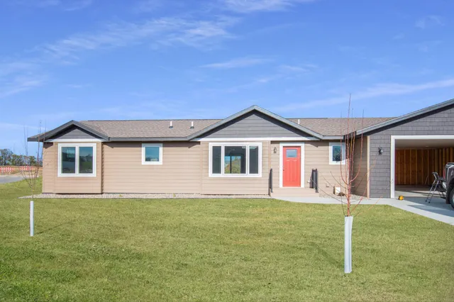 $479,900 | 352 Halfaday Drive, Sauk Centre, MN 56378