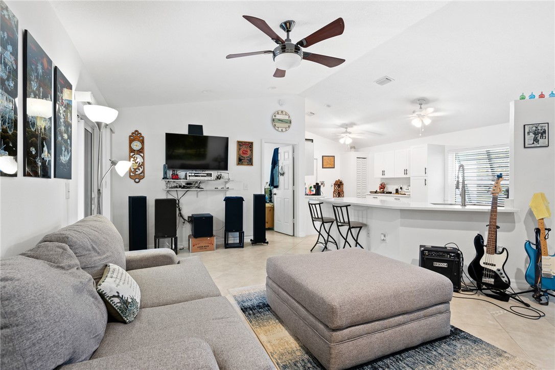 3409 12th St Southwest