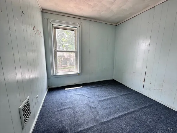 $180,000 | 1504 Conkling Avenue, Utica, NY 13501