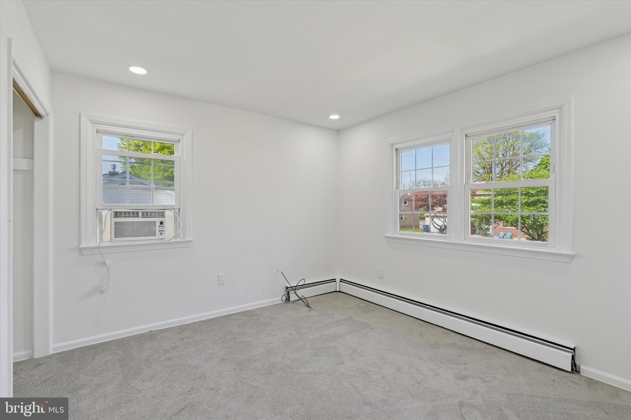 227 Spohn Road Reading, PA 19608 - Photo 14 of 21 an empty room with a window