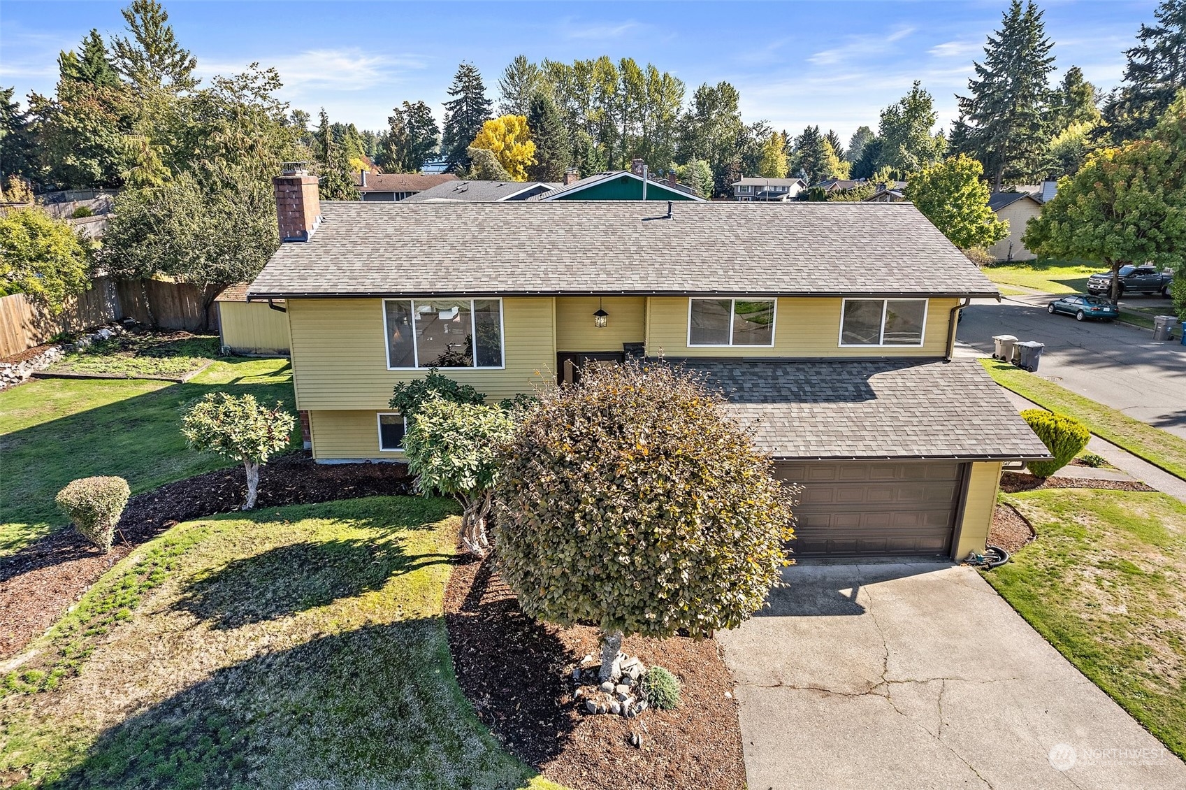 2803 Southeast 16th Street Renton, WA 98058 - Photo 1 of 37 Gallery Image 1