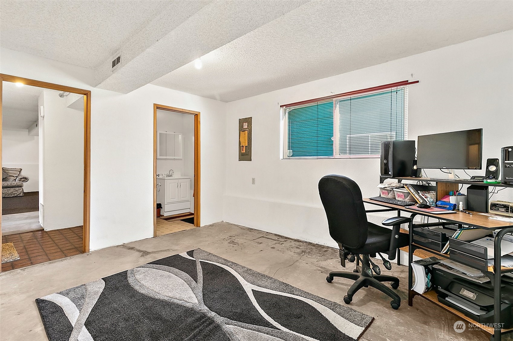 2803 Southeast 16th Street Renton, WA 98058 - Photo 28 of 37 Gallery Image 28