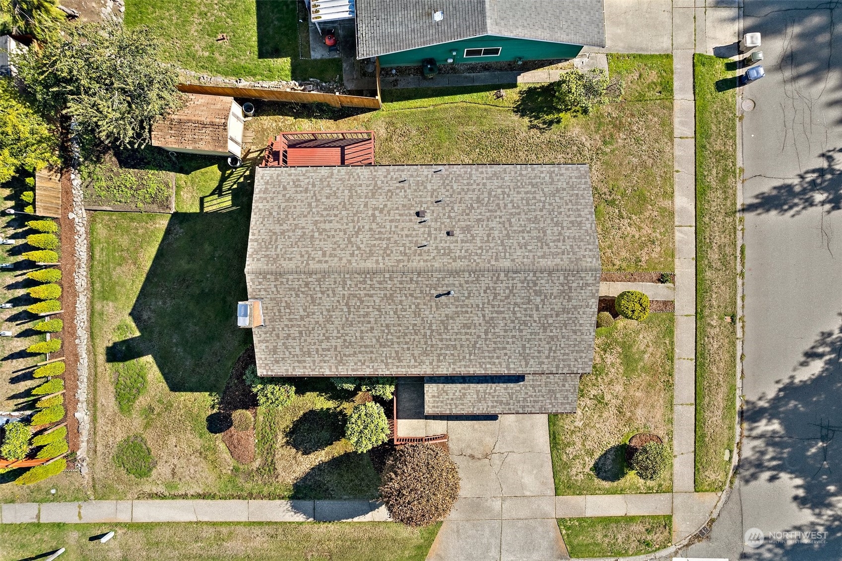 2803 Southeast 16th Street Renton, WA 98058 - Photo 36 of 37 Gallery Image 36