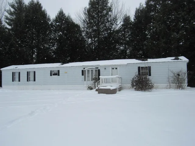 $269,000 | 480 Hoague Drive, Highgate, VT 05459