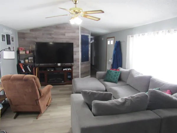 $249,000 | 480 Hoague Drive, Highgate, VT 05459