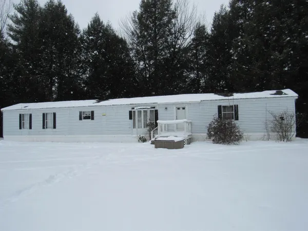 $249,000 | 480 Hoague Drive, Highgate, VT 05459