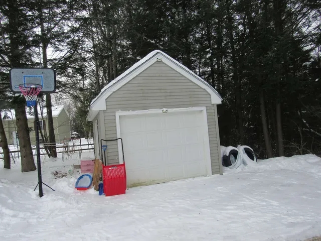 $269,000 | 480 Hoague Drive, Highgate, VT 05459