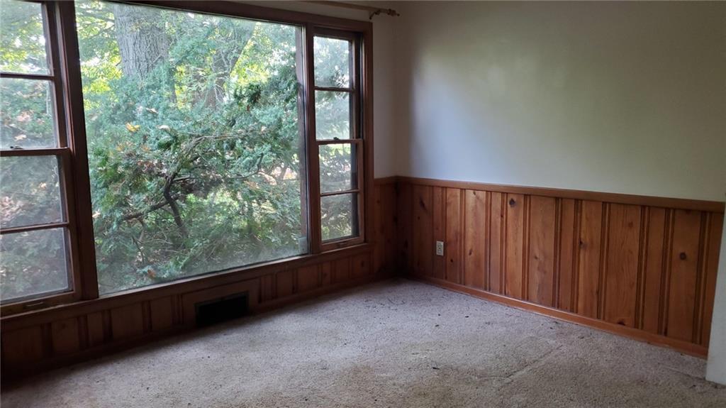 7126 Spring Mill Road Indianapolis, IN 46260 - Photo 13 of 24 Gallery Image 13