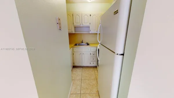 $1,850 | 1955 Northeast 135th Street, Unit 301, North Miami, FL 33181