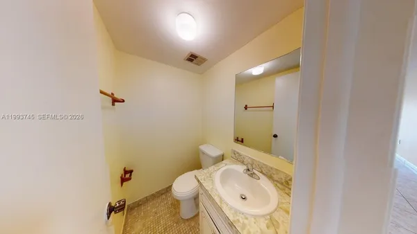 $1,850 | 1955 Northeast 135th Street, Unit 301, North Miami, FL 33181