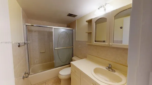 $1,850 | 1955 Northeast 135th Street, Unit 301, North Miami, FL 33181