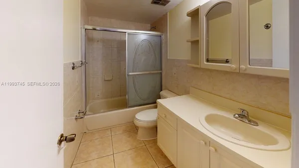 $1,850 | 1955 Northeast 135th Street, Unit 301, North Miami, FL 33181