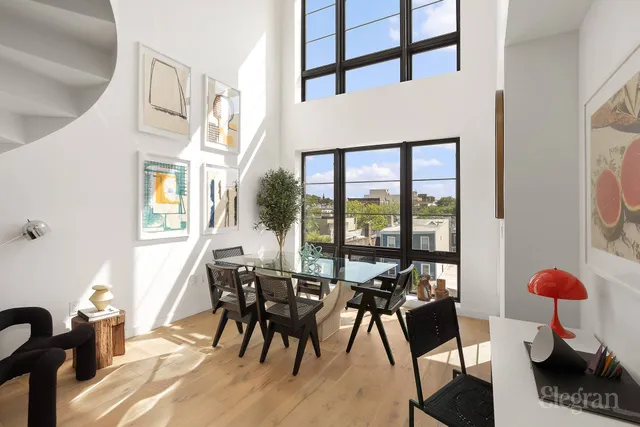 a view of a interior of the house