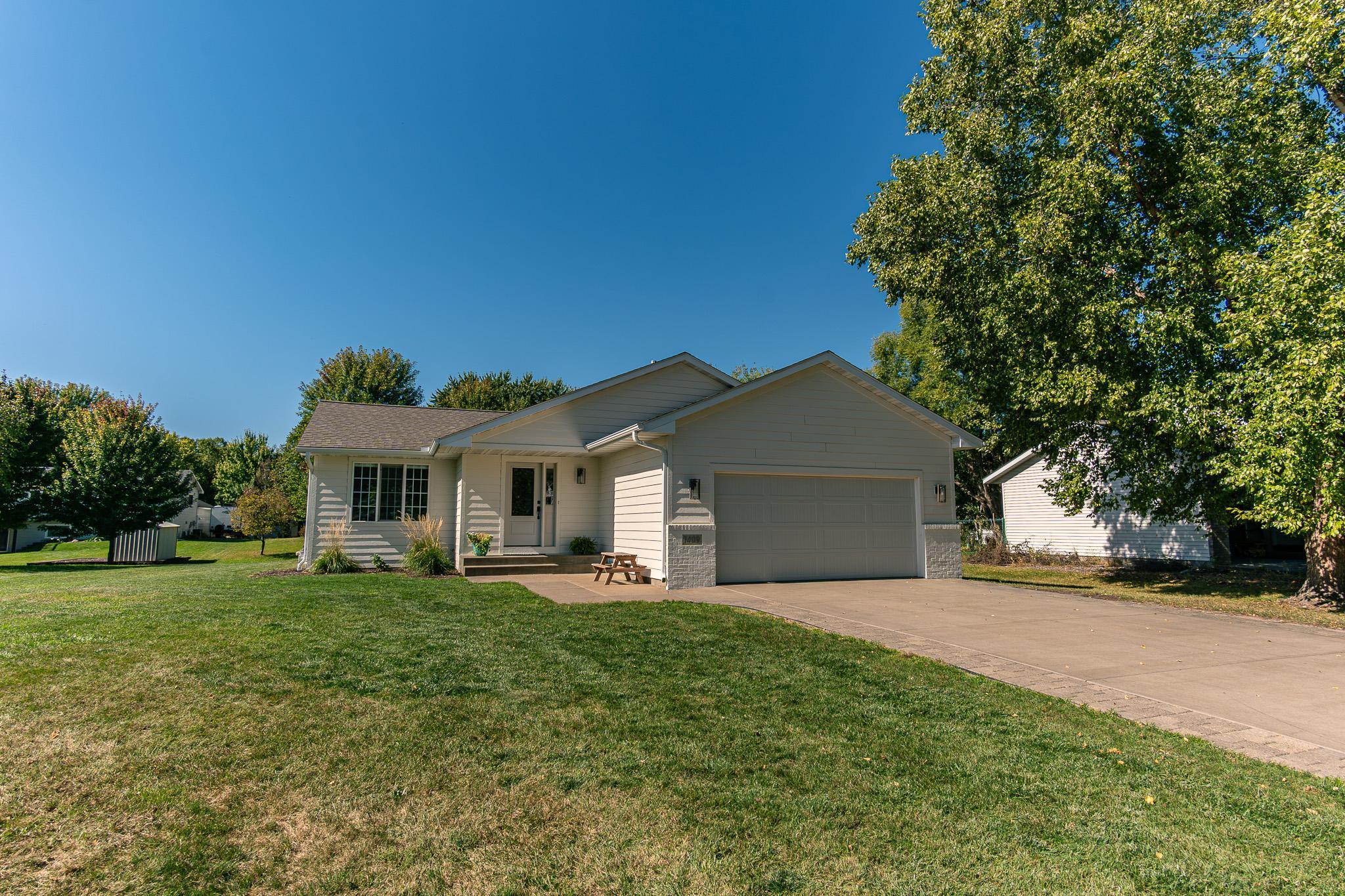 1409 Pintail Trail Buffalo, MN 55313 - Photo 1 of 57