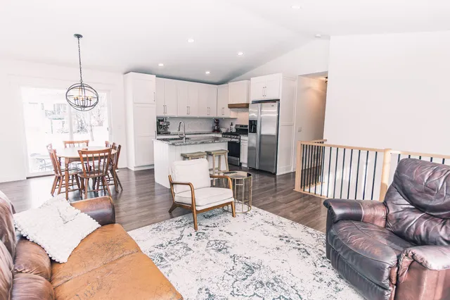 $350,000 | 1409 Pintail Trail, Buffalo, MN 55313