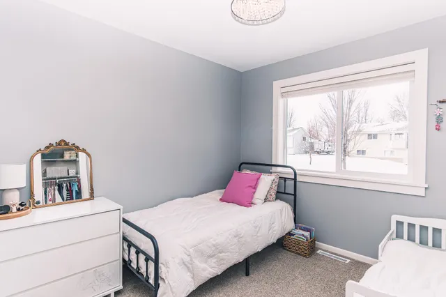 $350,000 | 1409 Pintail Trail, Buffalo, MN 55313